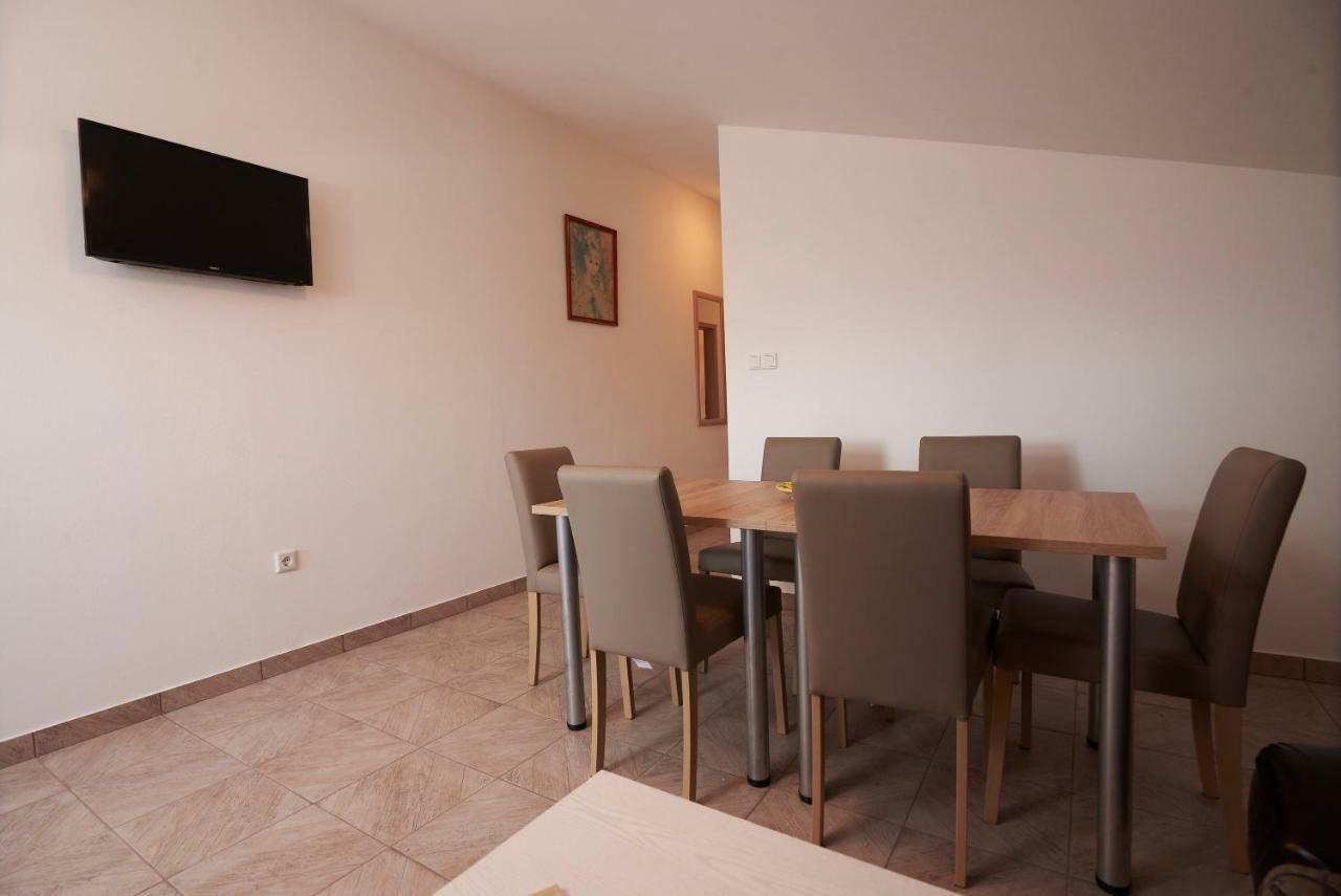 Apartmani B&B Ližnjan 外观 照片