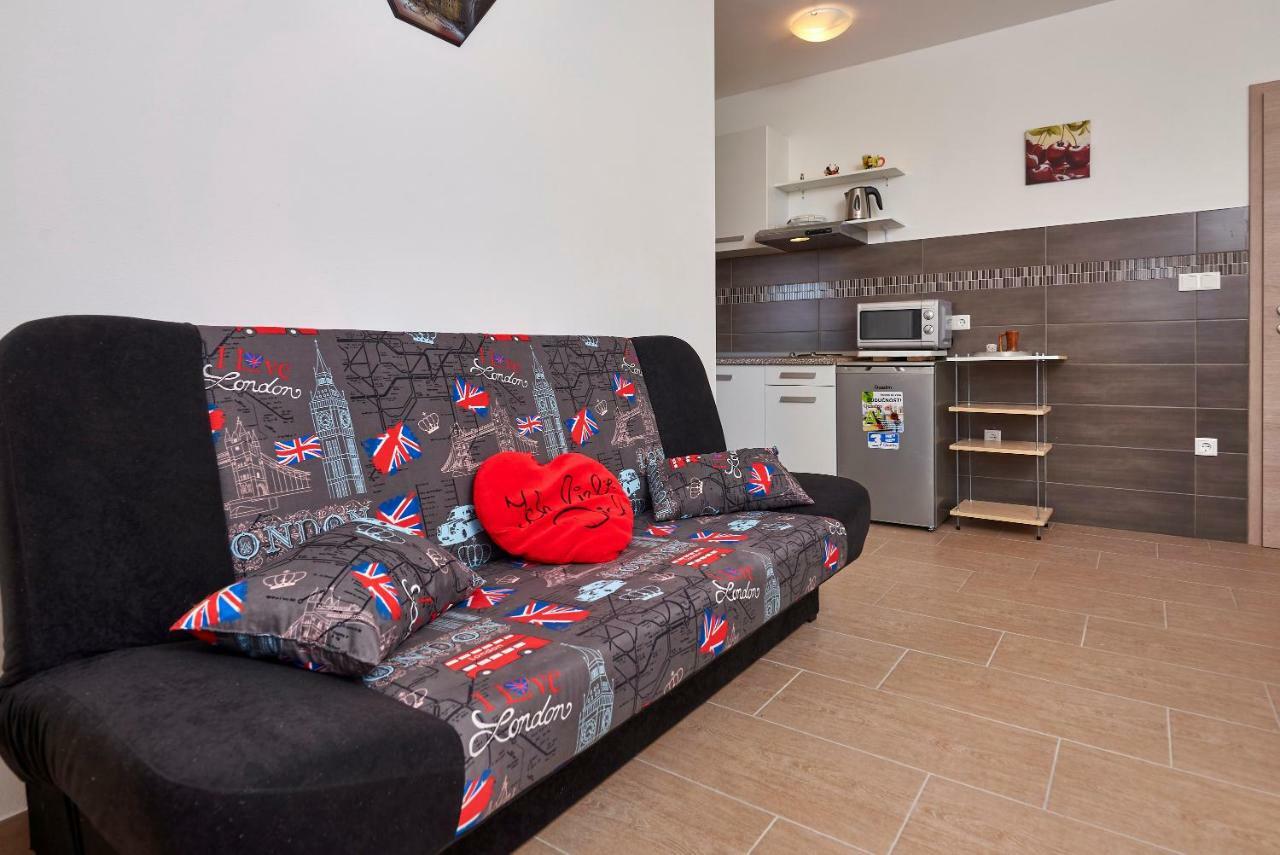 Apartmani B&B Ližnjan 外观 照片