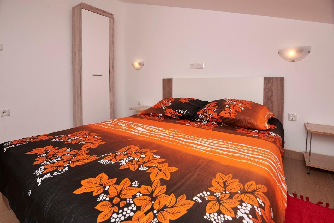 Apartmani B&B Ližnjan 外观 照片