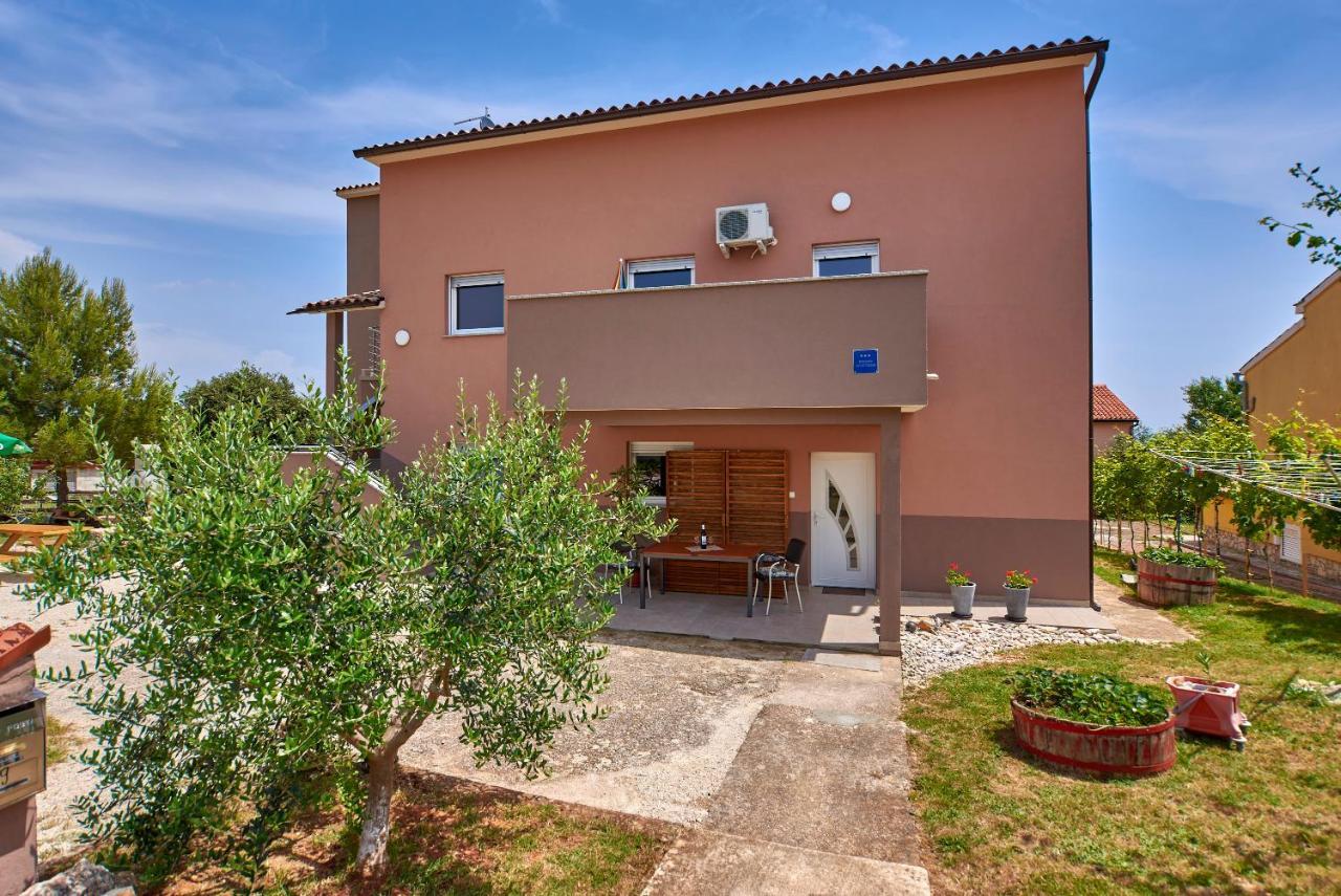 Apartmani B&B Ližnjan 外观 照片